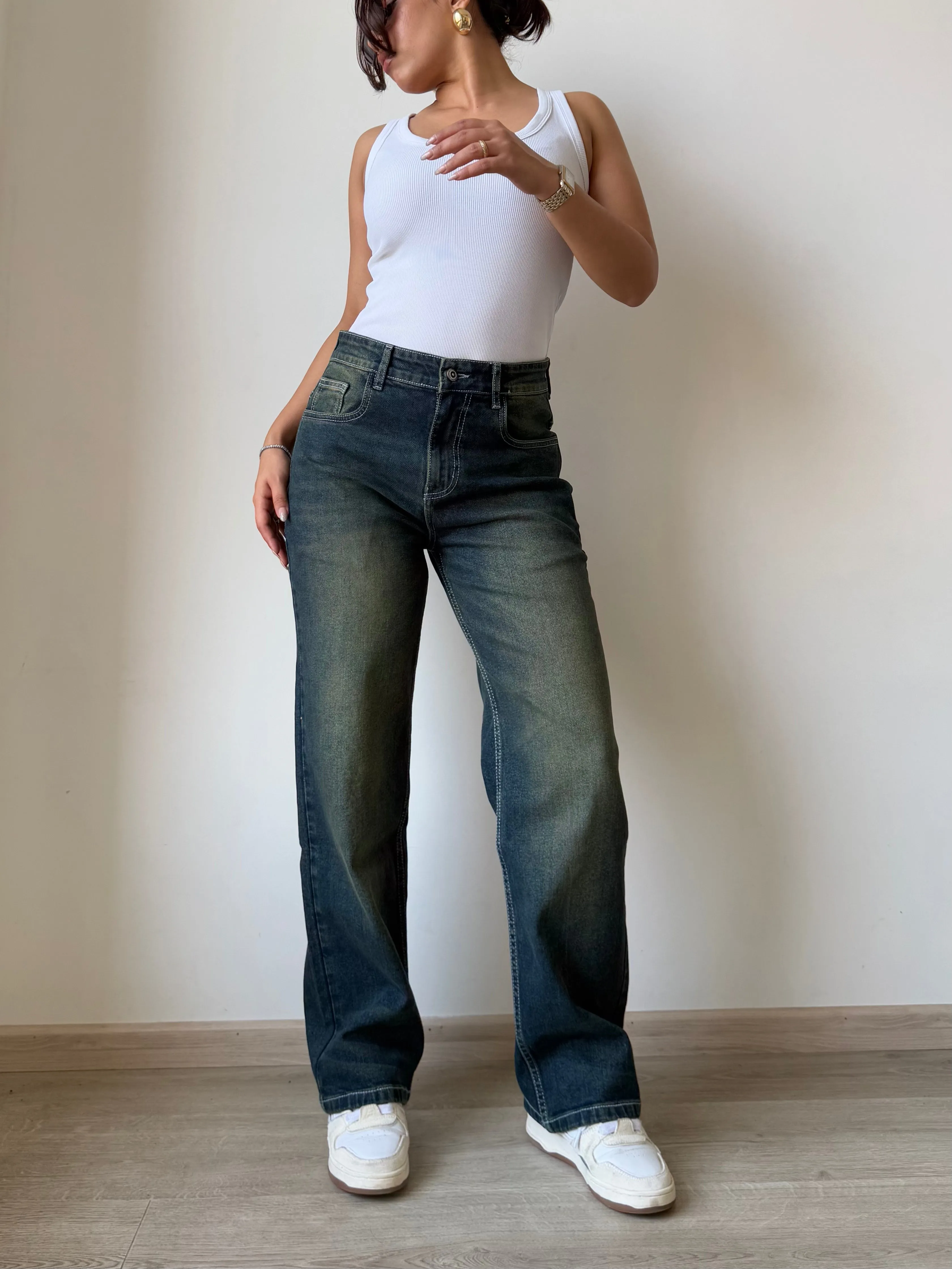 Baddie Vintage Dirty Wash Dad Fit Jeans