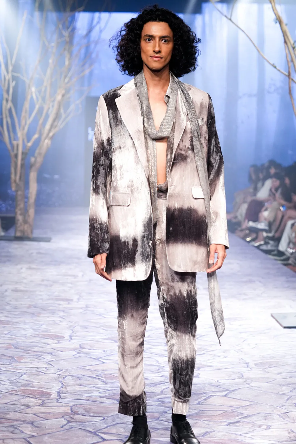 Landscape Print Velvet Blazer