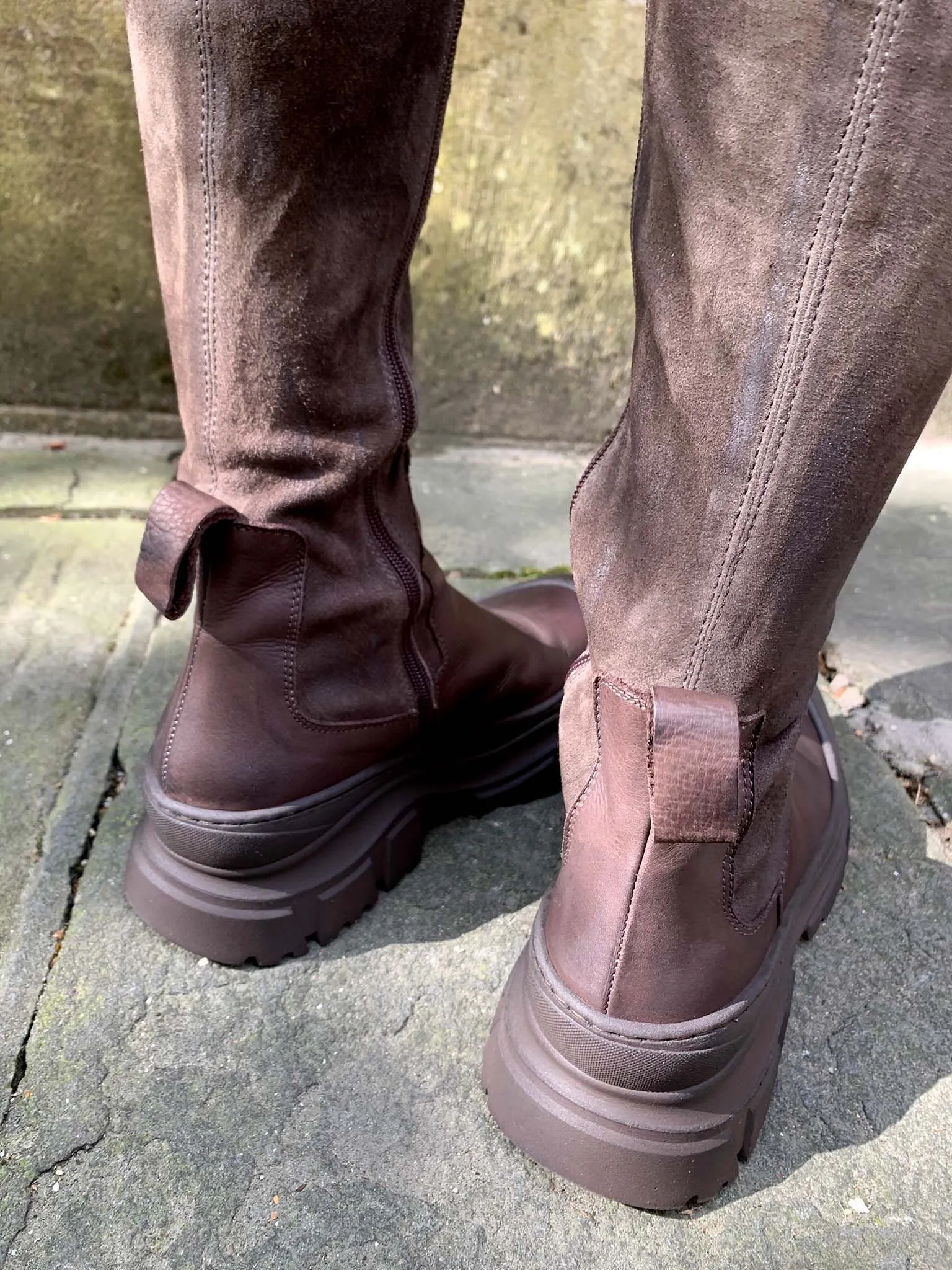 Lofina Knee High Chocolate Long Stretch Boots