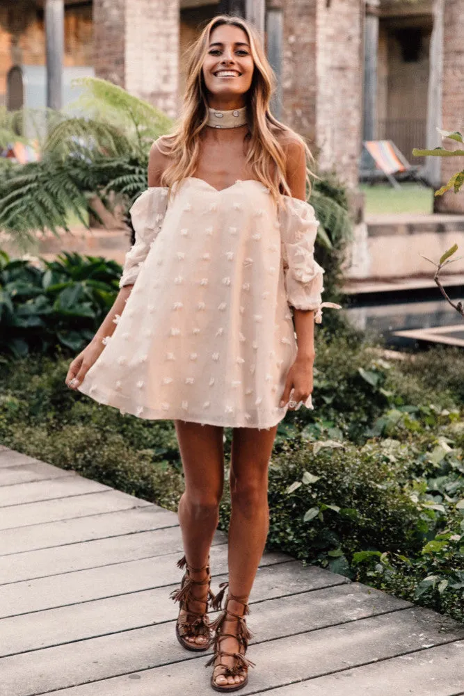 Lost In Rome Dress Beige