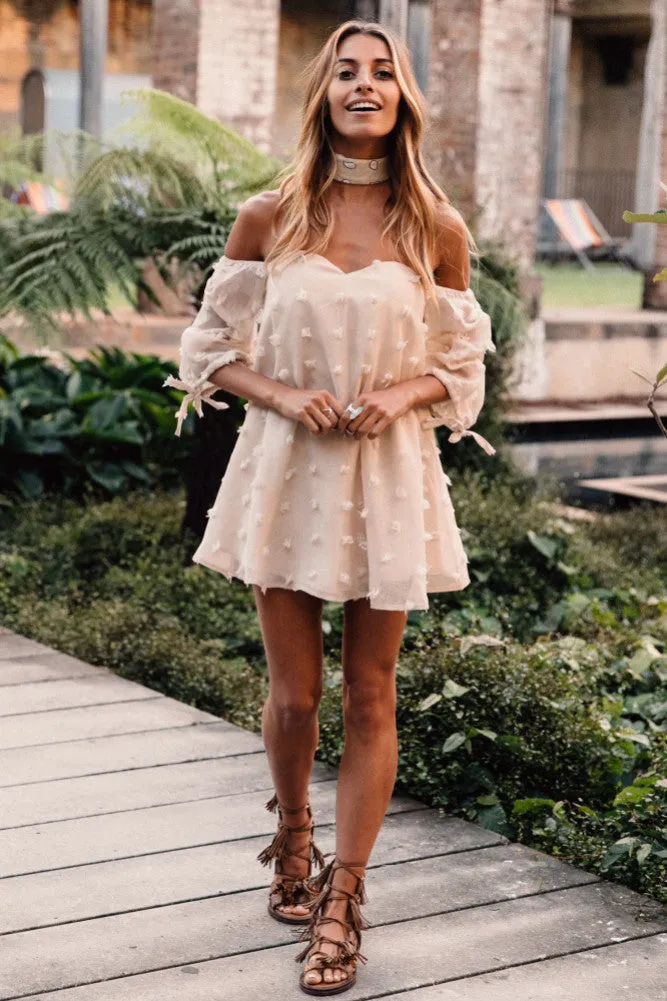 Lost In Rome Dress Beige