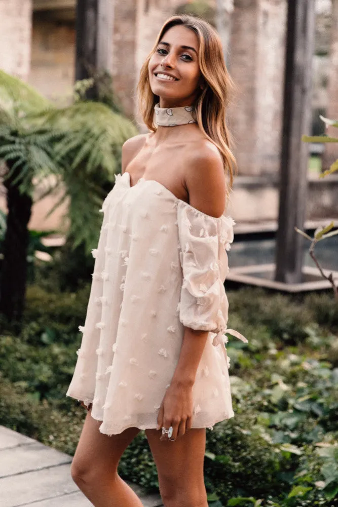 Lost In Rome Dress Beige