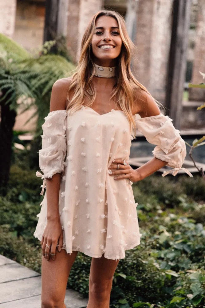 Lost In Rome Dress Beige